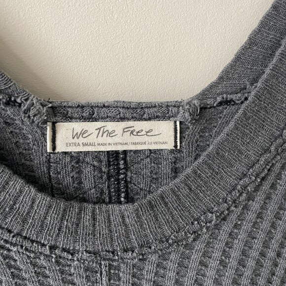 Free People Gray V-Neck Sweater - Picture 7 of 10
